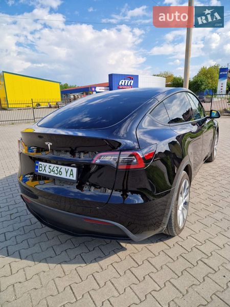 Позашляховик / Кросовер Tesla Model Y 2023 в Хмельницькому