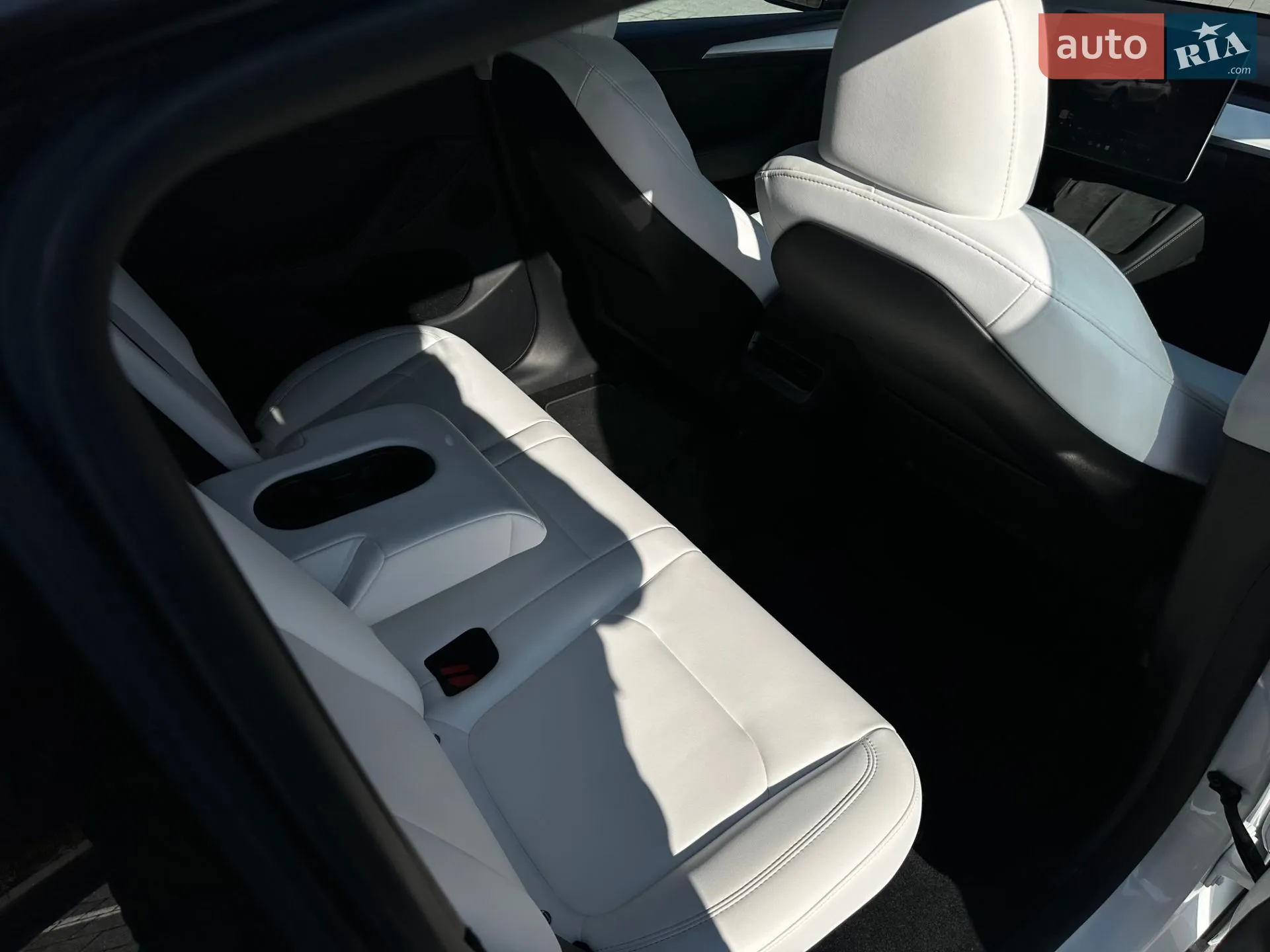 2023 Tesla Model Y - мініатюра 31