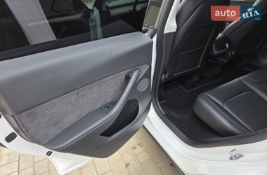 Внедорожник / Кроссовер Tesla Model Y 2022 в Одессе