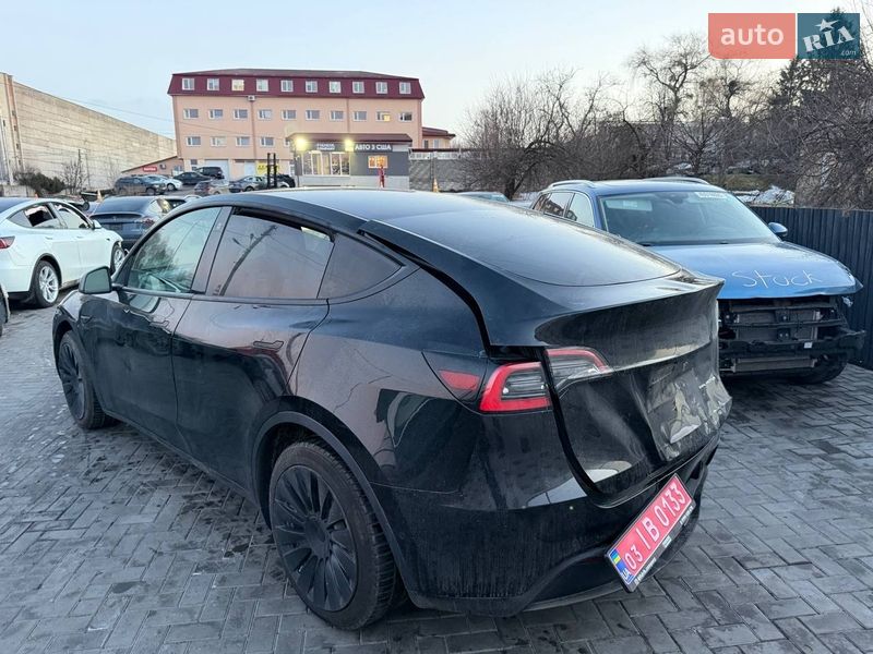 Внедорожник / Кроссовер Tesla Model Y 2020 в Луцке