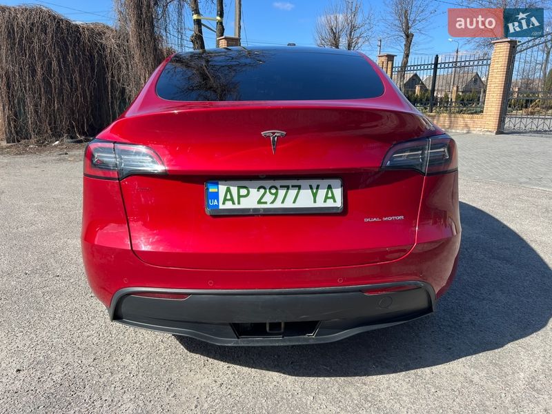 Позашляховик / Кросовер Tesla Model Y 2021 в Запоріжжі