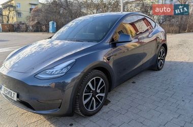 Внедорожник / Кроссовер Tesla Model Y 2023 в Львове