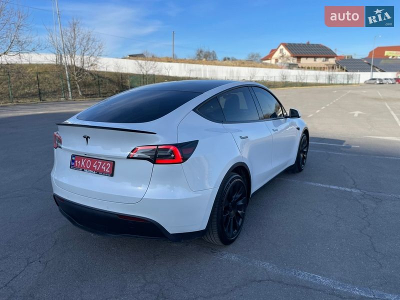 Позашляховик / Кросовер Tesla Model Y 2020 в Ужгороді