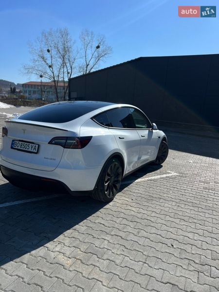 Позашляховик / Кросовер Tesla Model Y 2022 в Тернополі