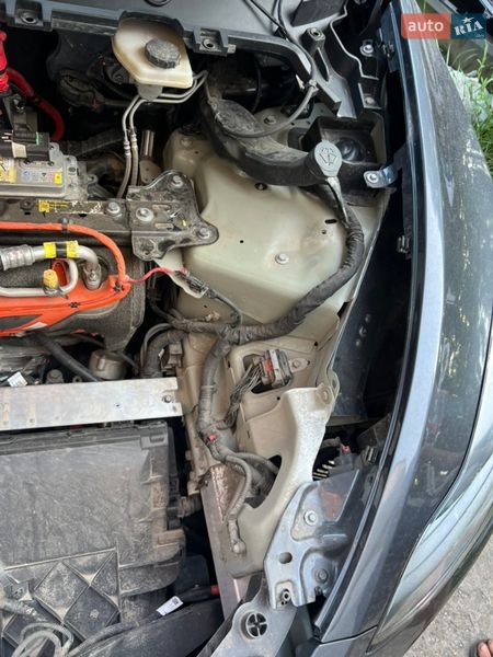 Внедорожник / Кроссовер Tesla Model Y 2023 в Кривом Роге