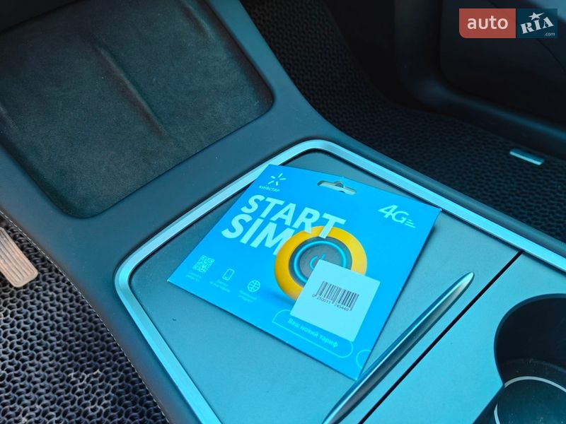 Позашляховик / Кросовер Tesla Model Y 2024 в Львові