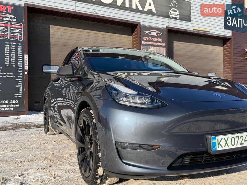 Позашляховик / Кросовер Tesla Model Y 2022 в Харкові фото 8 Позашляховик / Кросовер Tesla Model Y 2022 в Харкові