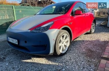 Внедорожник / Кроссовер Tesla Model Y 2021 в Днепре