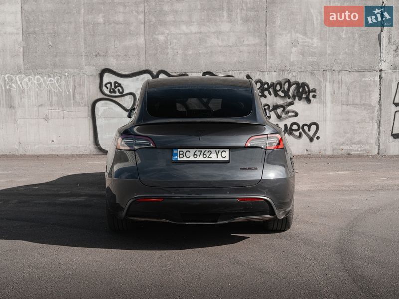 Внедорожник / Кроссовер Tesla Model Y 2022 в Львове