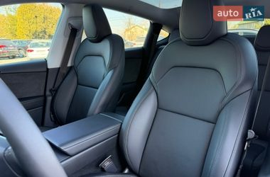 Внедорожник / Кроссовер Tesla Model Y 2025 в Дрогобыче