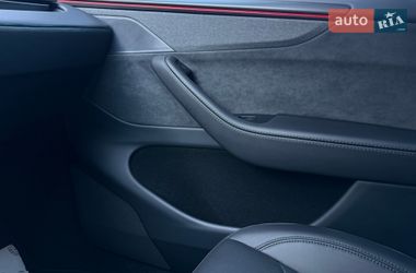 Внедорожник / Кроссовер Tesla Model Y 2025 в Дрогобыче