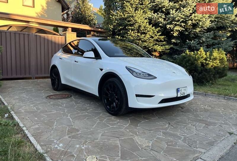 Позашляховик / Кросовер Tesla Model Y 2023 в Івано-Франківську фото Позашляховик / Кросовер Tesla Model Y 2023 в Івано-Франківську
