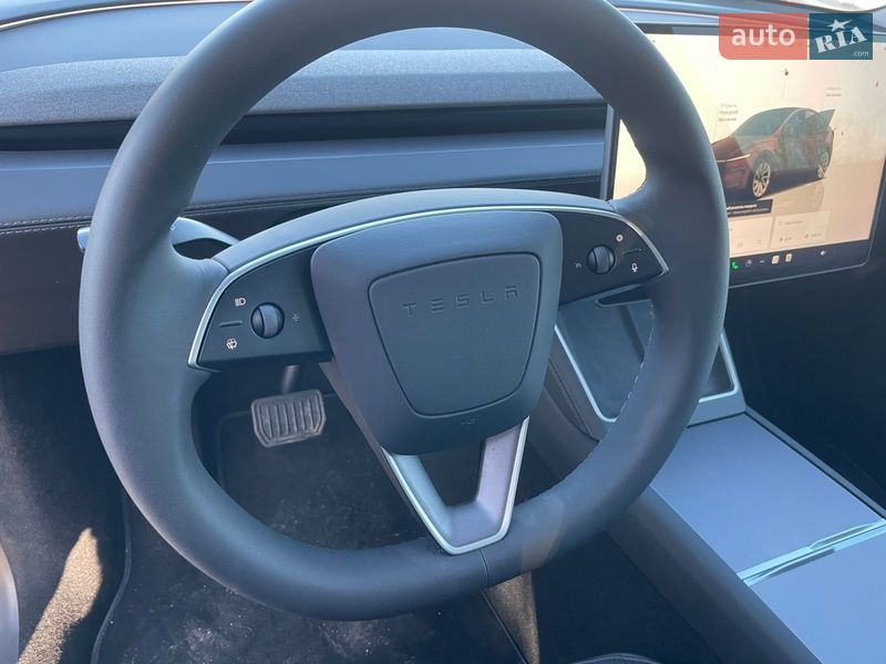 Внедорожник / Кроссовер Tesla Model Y 2025 в Ровно