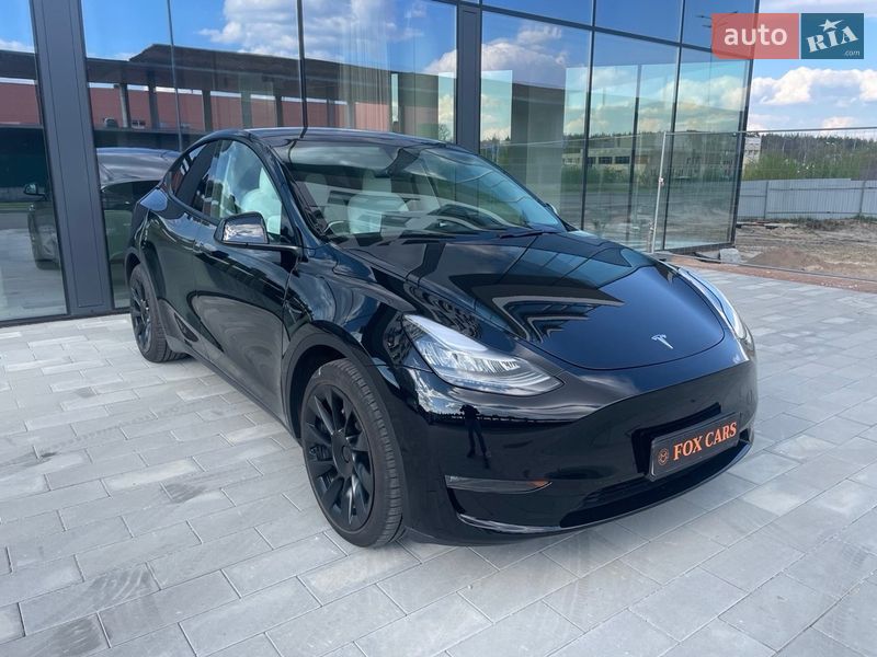 Позашляховик / Кросовер Tesla Model Y 2020 в Києві
