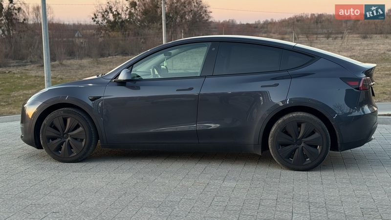 Внедорожник / Кроссовер Tesla Model Y 2022 в Львове фото 16 Внедорожник / Кроссовер Tesla Model Y 2022 в Львове