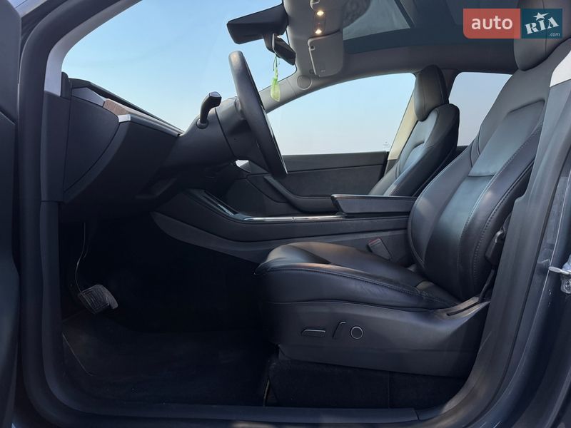 Внедорожник / Кроссовер Tesla Model Y 2022 в Львове фото 36 Внедорожник / Кроссовер Tesla Model Y 2022 в Львове