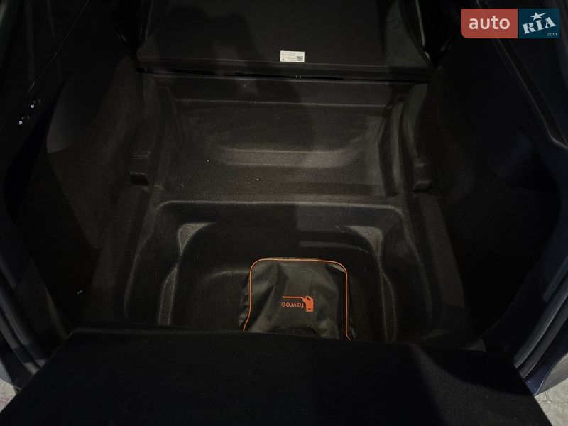 Внедорожник / Кроссовер Tesla Model Y 2022 в Львове фото 75 Внедорожник / Кроссовер Tesla Model Y 2022 в Львове