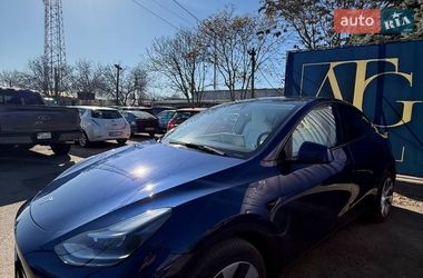 Внедорожник / Кроссовер Tesla Model Y 2024 в Одессе