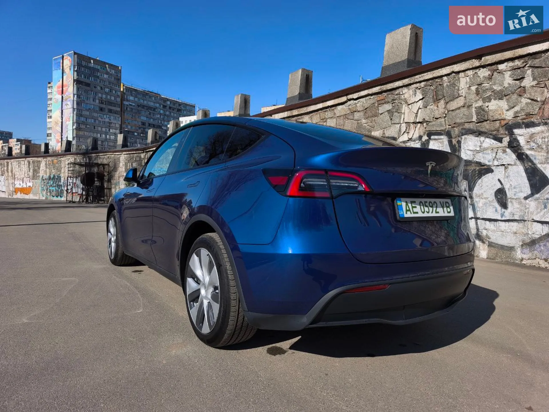 2024 Tesla Model Y - мініатюра 8