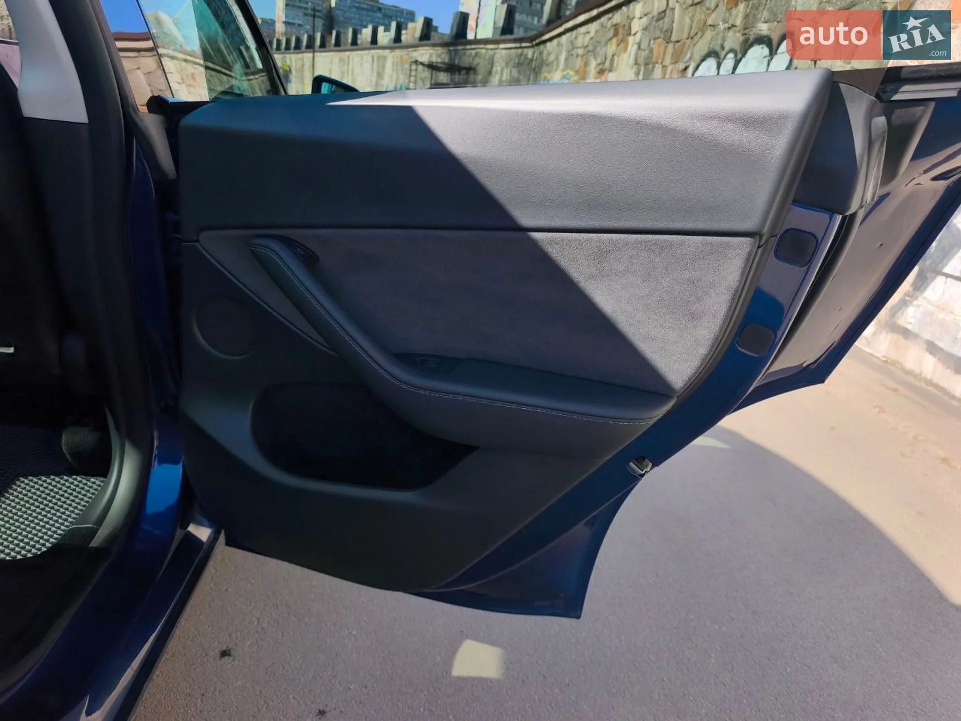 2024 Tesla Model Y - мініатюра 21