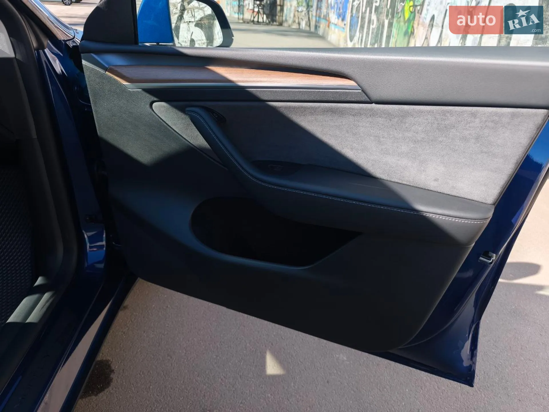 2024 Tesla Model Y - мініатюра 25