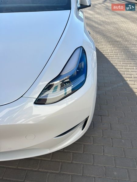 Внедорожник / Кроссовер Tesla Model Y 2020 в Виннице