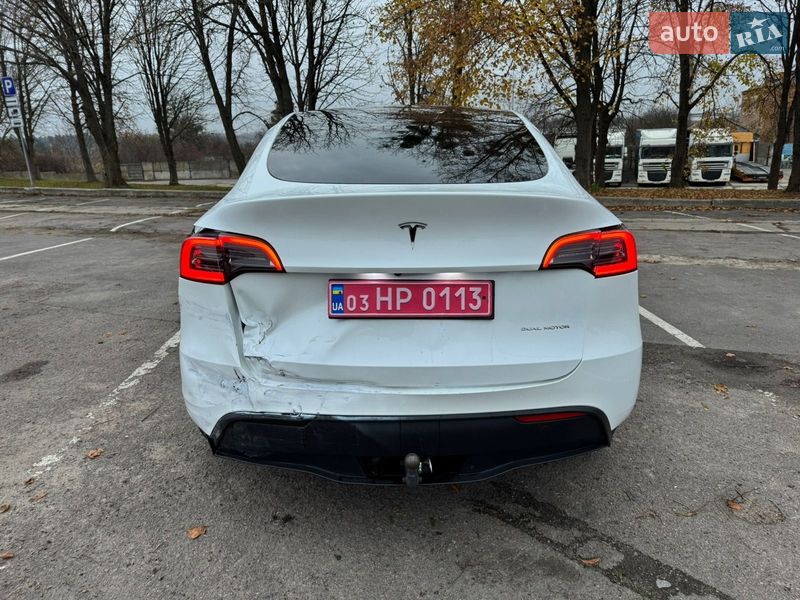 Позашляховик / Кросовер Tesla Model Y 2023 в Рівному