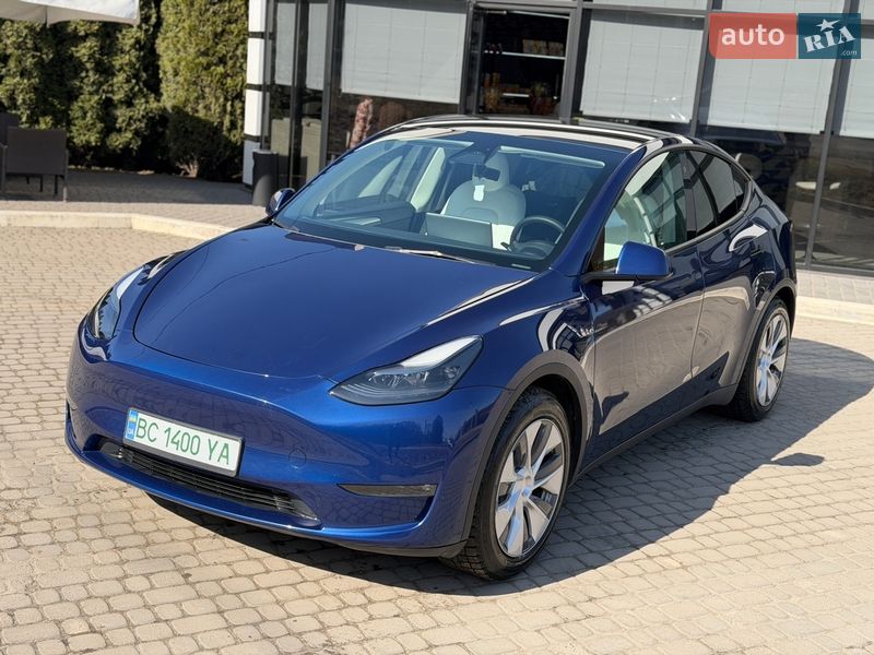 Позашляховик / Кросовер Tesla Model Y 2023 в Львові фото 2 Позашляховик / Кросовер Tesla Model Y 2023 в Львові
