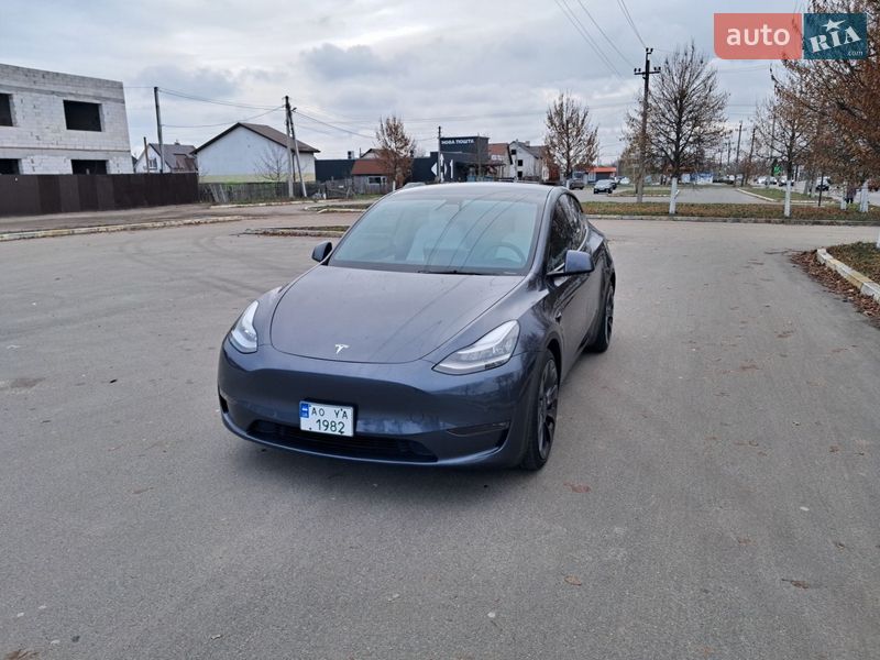 Внедорожник / Кроссовер Tesla Model Y 2020 в Буче