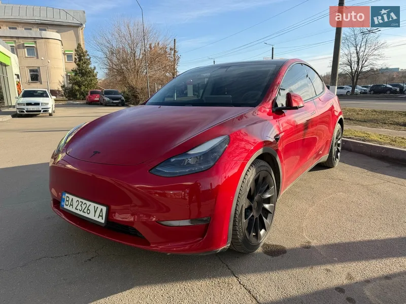 Tesla Model Y 2020