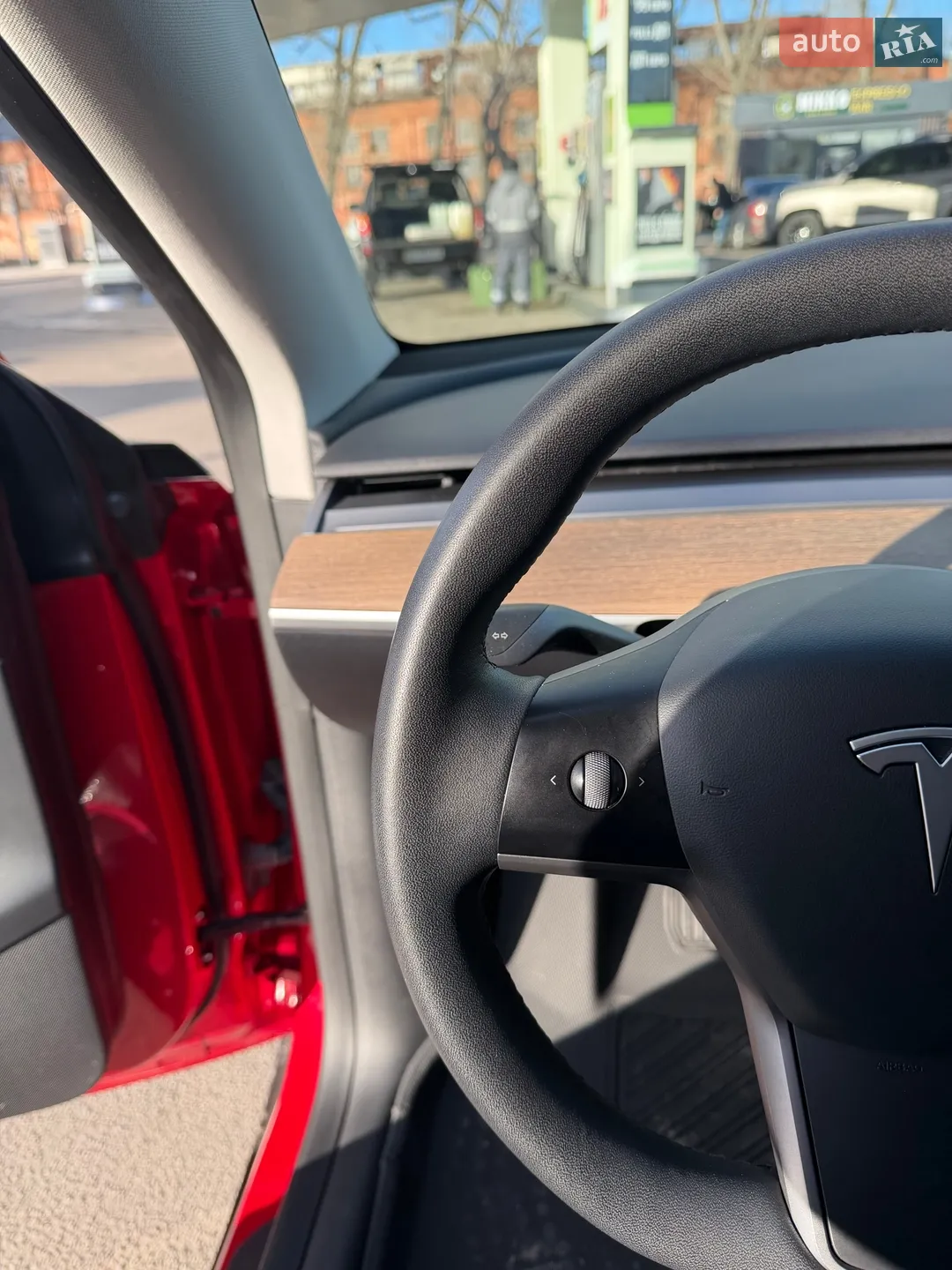 2020 Tesla Model Y - мініатюра 24