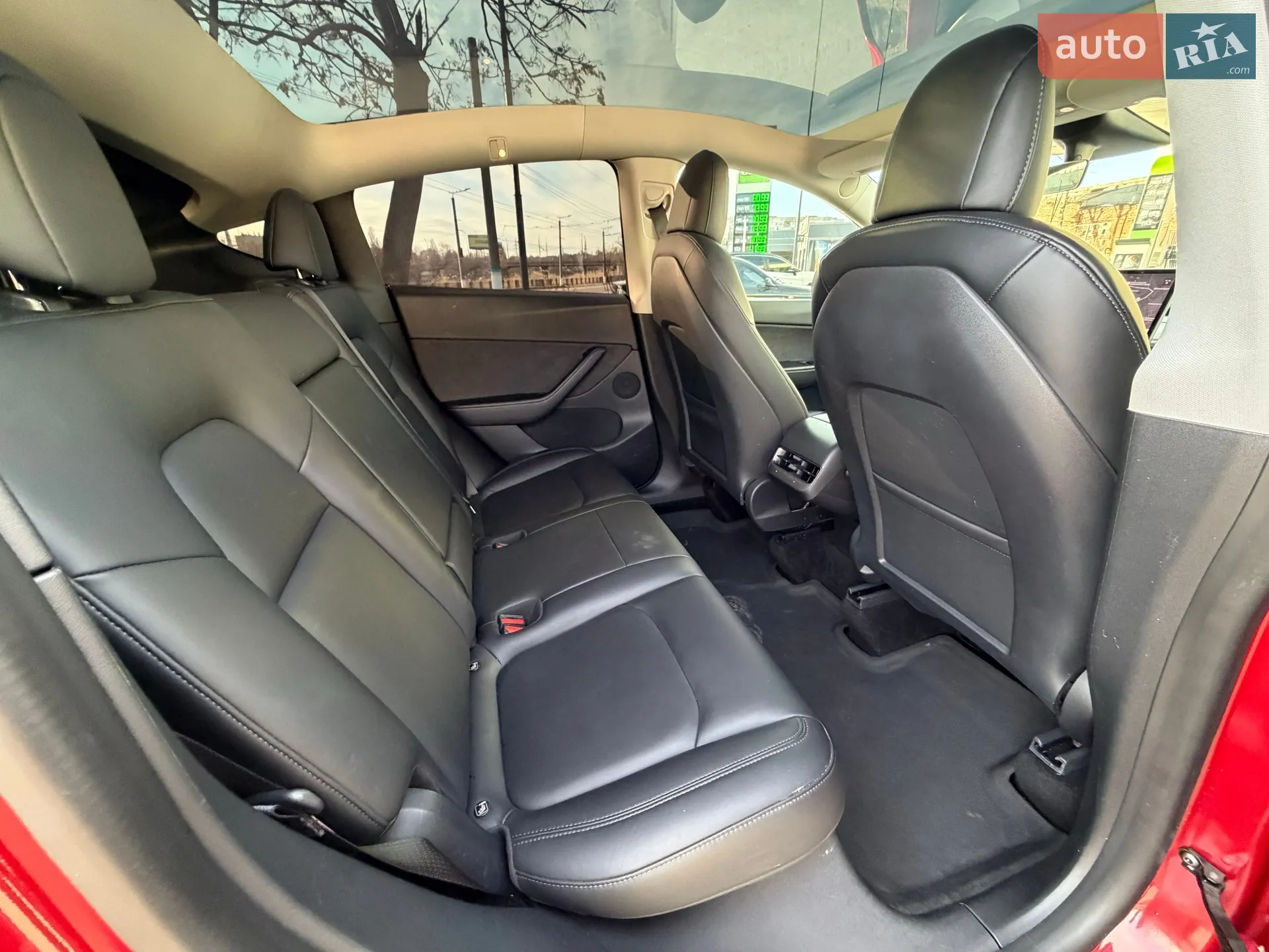 2020 Tesla Model Y - мініатюра 42