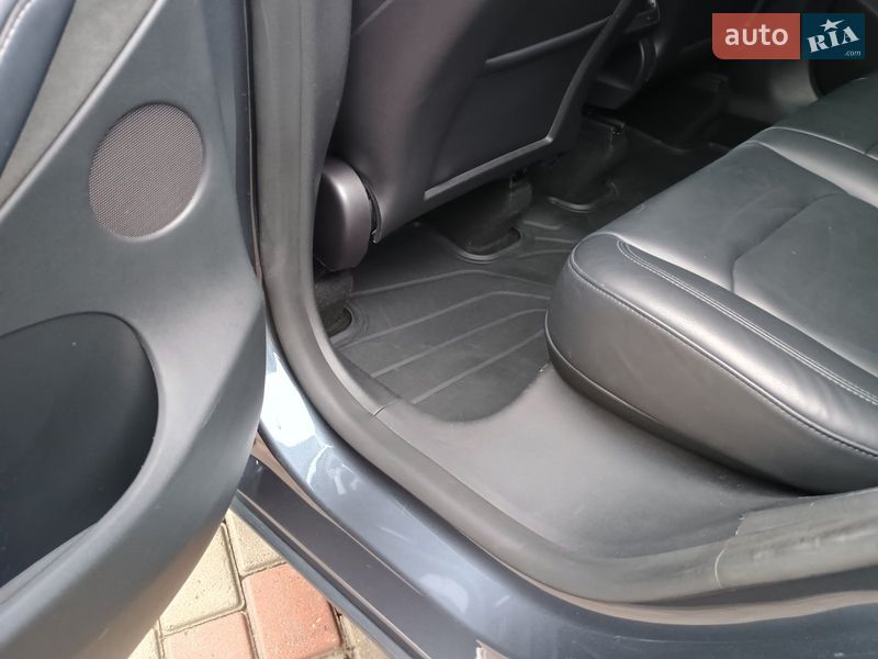 Позашляховик / Кросовер Tesla Model Y 2022 в Самборі