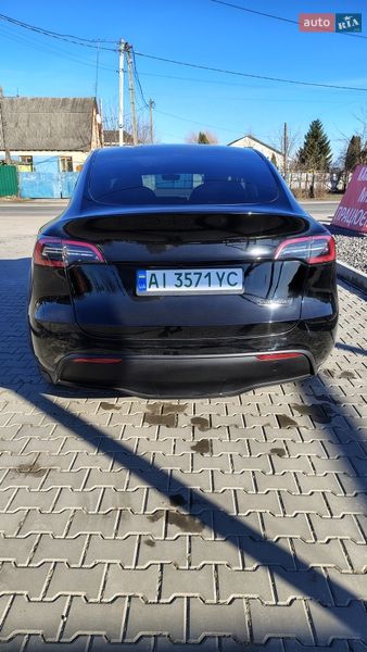 Позашляховик / Кросовер Tesla Model Y 2023 в Білій Церкві