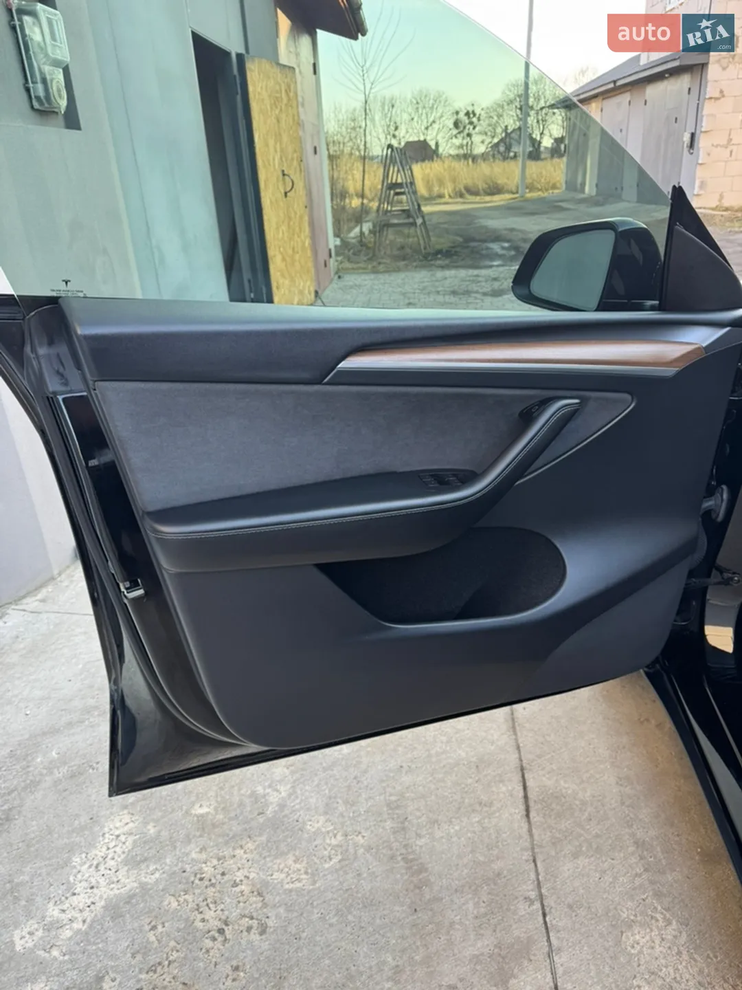 2022 Tesla Model Y - мініатюра 17