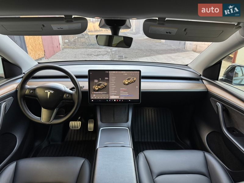 Внедорожник / Кроссовер Tesla Model Y 2022 в Ровно