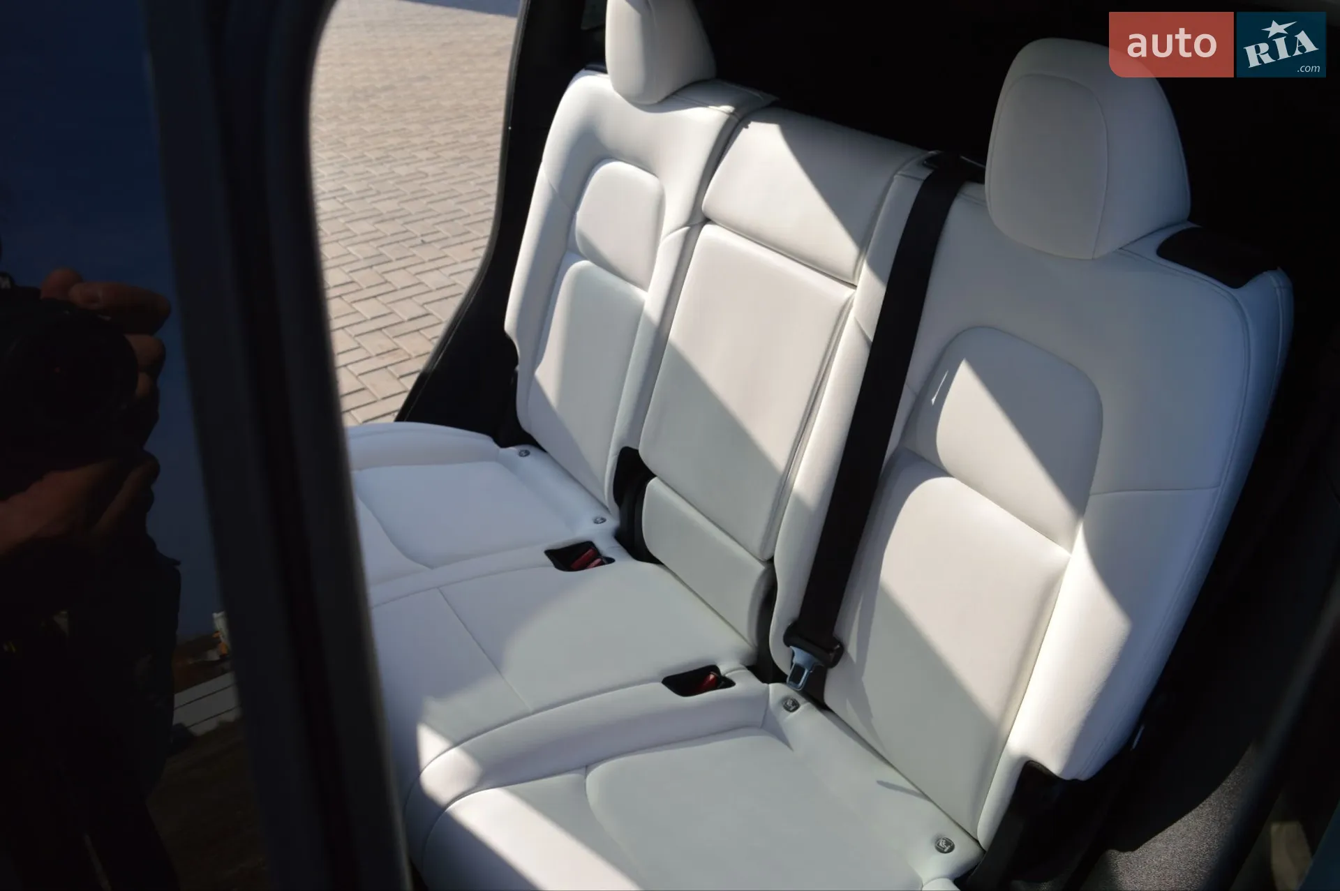 2020 Tesla Model Y - мініатюра 21