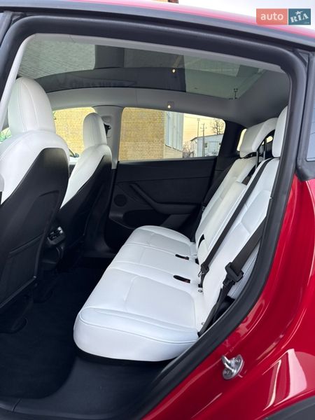 Внедорожник / Кроссовер Tesla Model Y 2022 в Луцке фото 42 Внедорожник / Кроссовер Tesla Model Y 2022 в Луцке