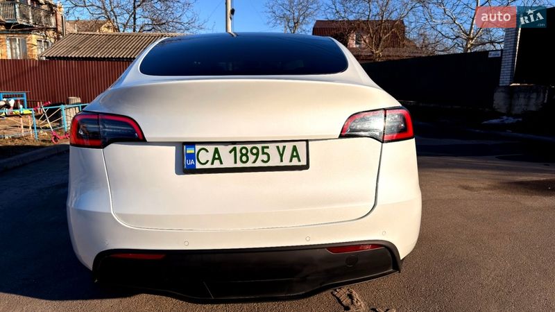 Позашляховик / Кросовер Tesla Model Y 2020 в Києві фото 5 Позашляховик / Кросовер Tesla Model Y 2020 в Києві