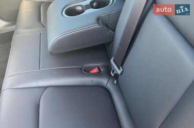 Внедорожник / Кроссовер Tesla Model Y 2023 в Киеве