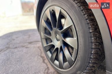 Внедорожник / Кроссовер Tesla Model Y 2020 в Виннице