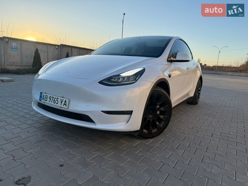 Tesla Model Y 2023 Tesla Model Y 2023