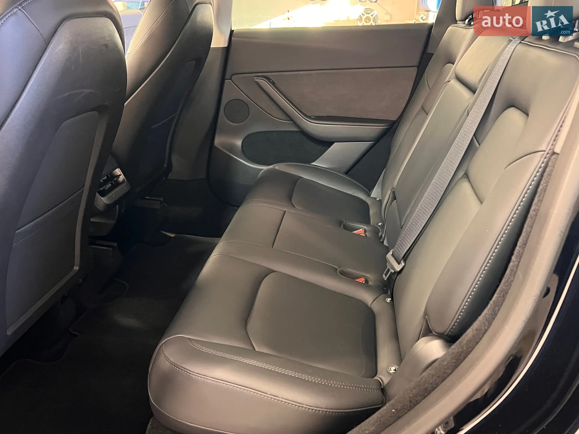 2023 Tesla Model Y - мініатюра 11