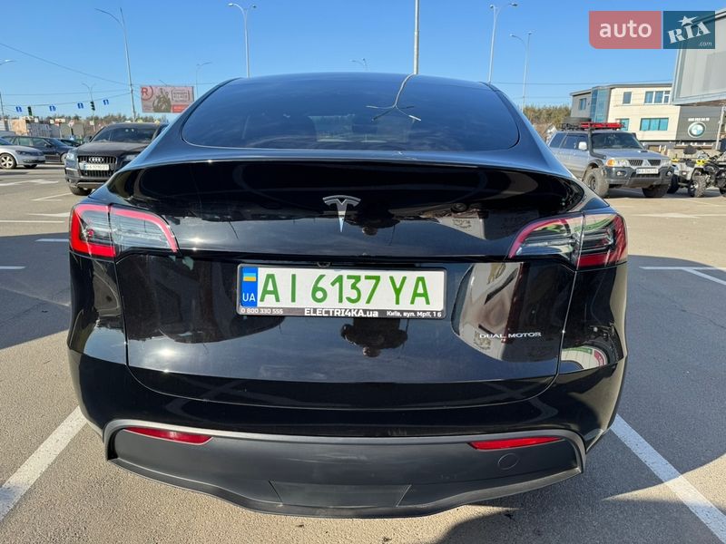Внедорожник / Кроссовер Tesla Model Y 2024 в Киеве