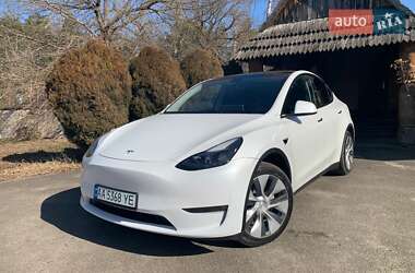 Внедорожник / Кроссовер Tesla Model Y 2023 в Киеве