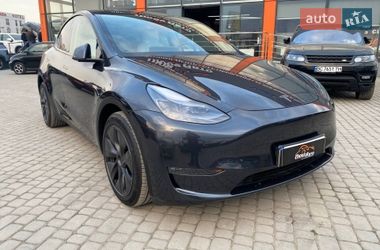 Позашляховик / Кросовер Tesla Model Y 2025 в Львові