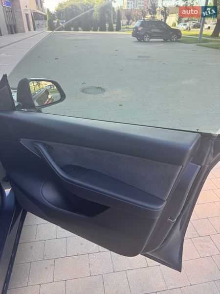Внедорожник / Кроссовер Tesla Model Y 2022 в Ужгороде фото 42 Внедорожник / Кроссовер Tesla Model Y 2022 в Ужгороде