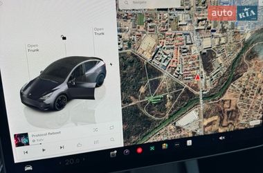 Внедорожник / Кроссовер Tesla Model Y 2022 в Ужгороде