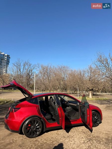 Внедорожник / Кроссовер Tesla Model Y 2023 в Одессе фото 19 Внедорожник / Кроссовер Tesla Model Y 2023 в Одессе
