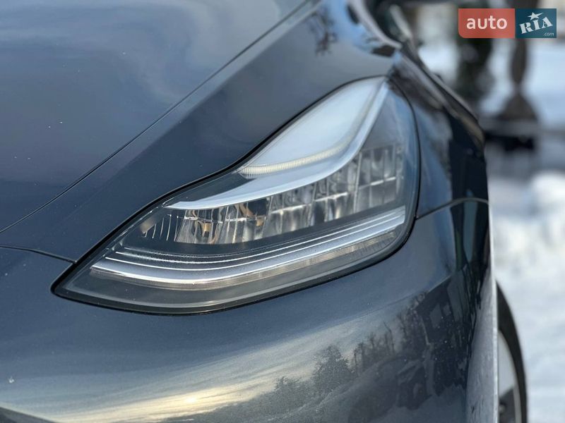 Позашляховик / Кросовер Tesla Model Y 2022 в Києві фото 2 Позашляховик / Кросовер Tesla Model Y 2022 в Києві